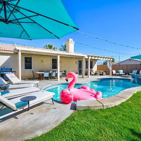 Casa Desert Muse With Heated Pool Spa Firepit Mini Golf And Games Indio Esterno foto
